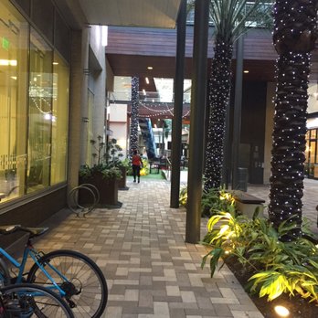 GreenStreet - Shopping Centers Near Me - Houston, Texas