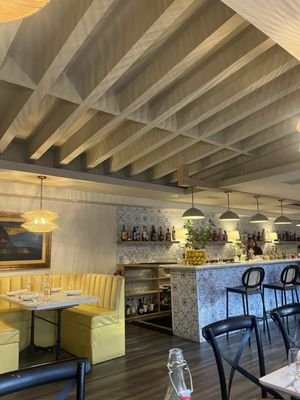 Nino's Italian Restaurant by null