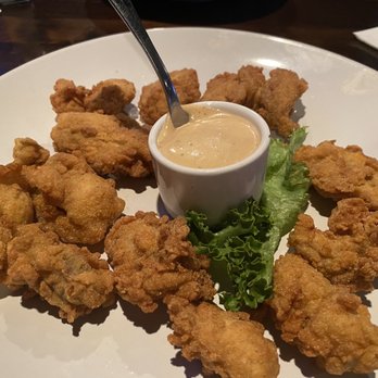 Backstreets Grill - Oyster platter - New American Near Me - Columbia, South Carolina