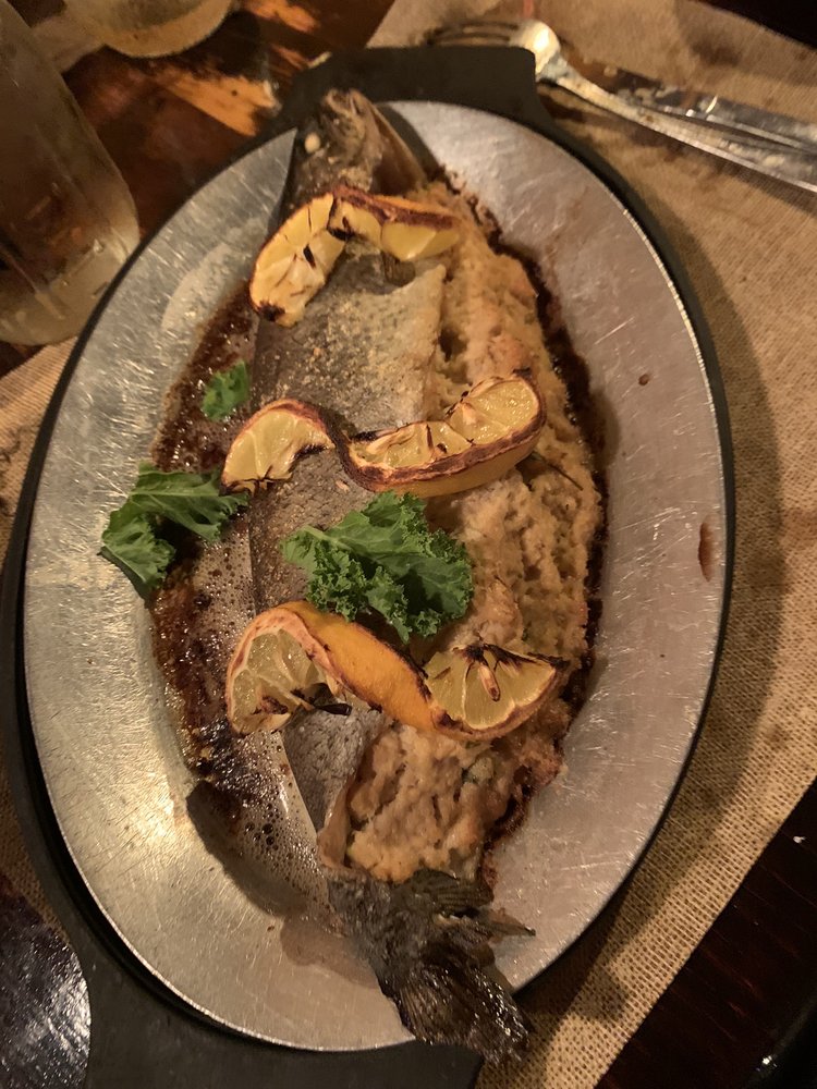 THE 19TH HOLE Updated September 2024 10 Photos & 13 Reviews 1810