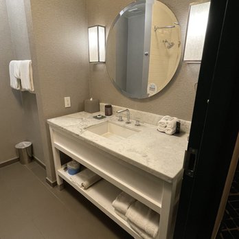 Hyatt Centric - Hotels Near Me - New Orleans, Louisiana Hyatt Centric - Hotels Near Me - New Orleans, Louisiana