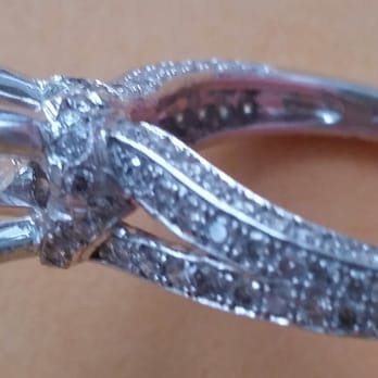Roland's Jewelry - Damages done all around my ring - Jewelry Near Me - Medford, Massachusetts Roland's Jewelry - Damages done all around my ring - Jewelry Near Me - Medford, Massachusetts
