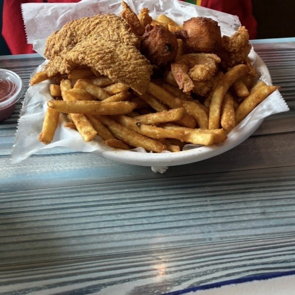 Jimmy Joe’s - Fish and shrimp basket with fries!! - Seafood Near Me - Lake Jackson, Texas
