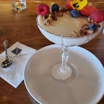 Scarlet Kitchen & Bar - Breakfast & Brunch Near Me - Red Wing, Minnesota Scarlet Kitchen & Bar - Breakfast & Brunch Near Me - Red Wing, Minnesota
