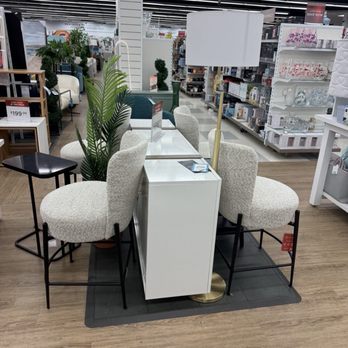 Home Goods - Department Stores Near Me - Costa Mesa, California
