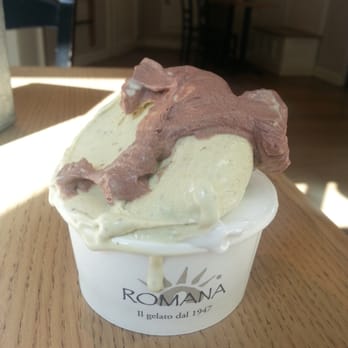 La Romana - pistachio, lemon, and chocolate cream - Ice Cream & Frozen Yogurt Near Me - Rome, RM La Romana - pistachio, lemon, and chocolate cream - Ice Cream & Frozen Yogurt Near Me - Rome, RM