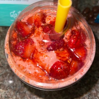 Son Nam Restaurant - a strawberry smoothie with a straw - Vietnamese Near Me - Houston, Texas