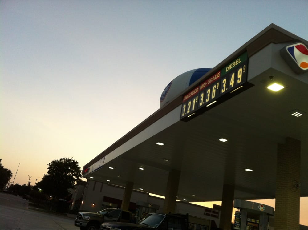KROGER GAS STATION Updated October 2024 5701 W Pleasant Ridge Rd