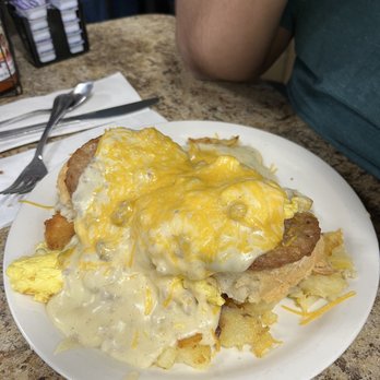 Carolyn's Cafe - Breakfast & Brunch Near Me - Redlands, California