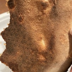Vanessa Cafe Restaurant Pizza - Burnt pizza