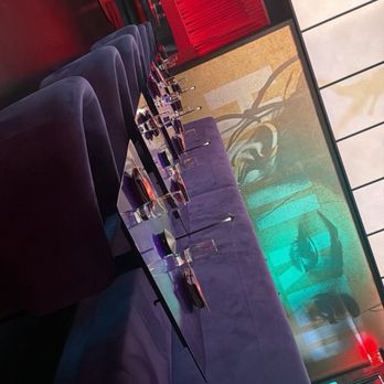 Haii Keii - Seating area - Sushi Bars Near Me - Houston, Texas
