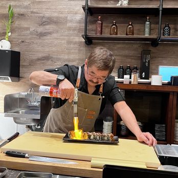 Akashiro - Chef making our Parri roll - Sushi Bars Near Me - Fullerton, California Akashiro - Chef making our Parri roll - Sushi Bars Near Me - Fullerton, California