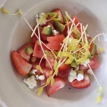 Serafina - My insalate tropical salad is a joke... They gave no papaya --$16.. - Italian Near Me - San Juan, Puerto Rico Serafina - My insalate tropical salad is a joke... They gave no papaya --$16.. - Italian Near Me - San Juan, Puerto Rico