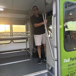 Fast Park & Relax - The incomparable Steve