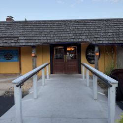 Pirates Cove - Exterior