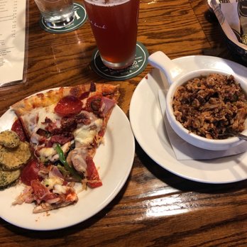 Lynnwood Grill & Brewing Concern - Kitchen sink, fried pickles and side of jambalaya - Pizza Near Me - Raleigh, North Carolina Lynnwood Grill & Brewing Concern - Kitchen sink, fried pickles and side of jambalaya - Pizza Near Me - Raleigh, North Carolina