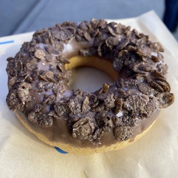Bear Donut - Crunch Chocolate Donut - Donuts Near Me - New York, New York Bear Donut - Crunch Chocolate Donut - Donuts Near Me - New York, New York