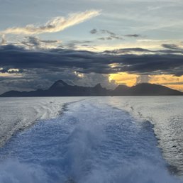 Moorea at Sunset from the ferry to Tahiti Moorea at Sunset from the ferry to Tahiti