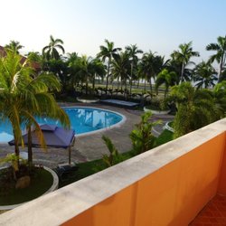 Vista Marina Hotel And Resort - From the poolside room