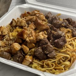 Chicken and Filet Hibachi, Half Noodle Half Fried Rice 10/10