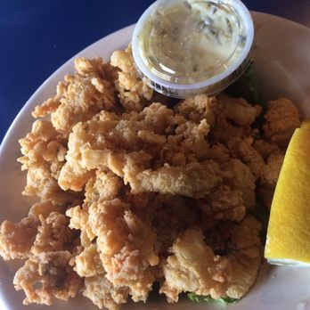 Boston Sail Loft - Fried clams - Bars Near Me - Boston, Massachusetts