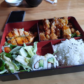 Sushi Cafe - Teriyaki salmon and sesame chicken bento box - Japanese Near Me - Sacramento, California Sushi Cafe - Teriyaki salmon and sesame chicken bento box - Japanese Near Me - Sacramento, California