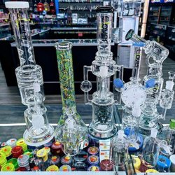 TOKERS VAPE & SMOKE