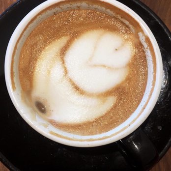 Case Study Coffee - Fleur noir vanilla latte - Coffee & Tea Near Me - Portland, Oregon