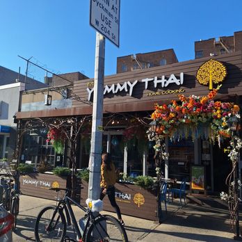 Yummy Thai - Outdoor dining - Thai Near Me - New York, New York