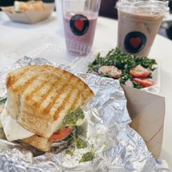 Caprese sammie and kale salad iced latte and bloomberry smoothie