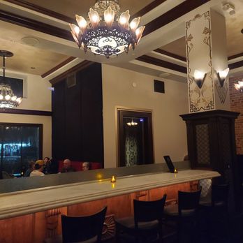 The Edmon - Plenty of seating - Cocktail Bars Near Me - Los Angeles, California