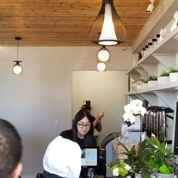 Ding Tea - Bubble Tea Near Me - Vancouver, British Columbia