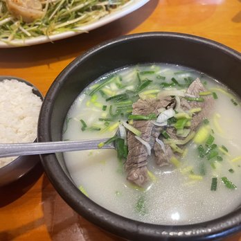 Yett Gol - Brisket Seol Lung Tang - Korean Near Me - Silver Spring, Maryland