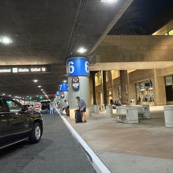 John Wayne Airport - Terminal C - Airport Terminals Near Me - Santa Ana, California John Wayne Airport - Terminal C - Airport Terminals Near Me - Santa Ana, California