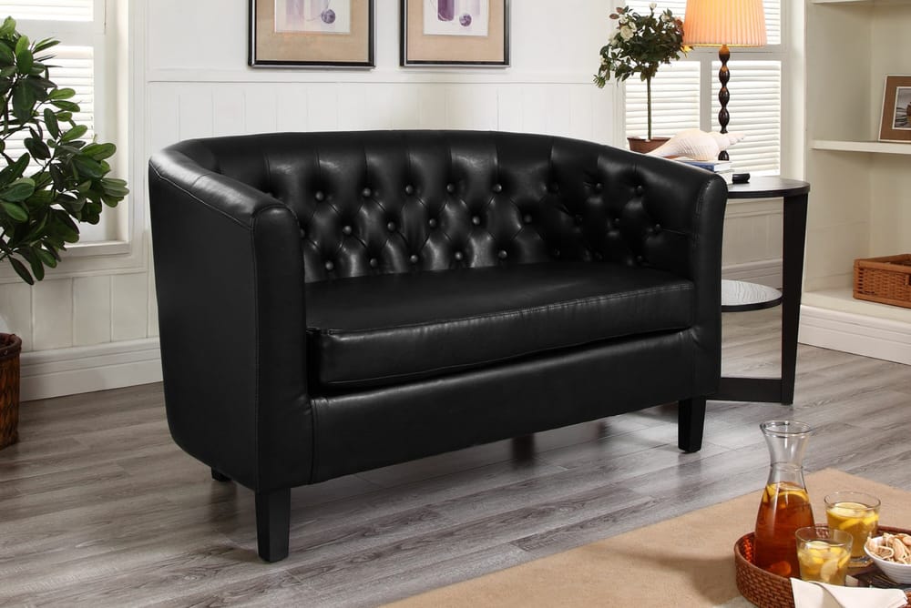 CALIFORNIA LIFESTYLES Updated September 2024 104 Photos 555 N