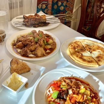 Dolan's - Chicken, lamb skewer, Big Plate Chicken, Samsa, Uyghur Goshnaan - Asian Fusion Near Me - Alhambra, California