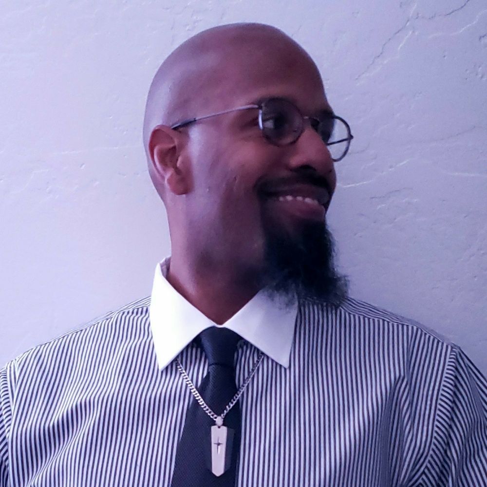 Yesenia Hall's Instagram, Twitter & Facebook on IDCrawl