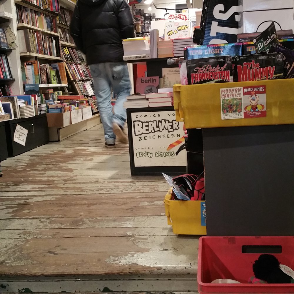 Modern Graphics - Inside the shop. - Comic Books Near Me - Berlin, BE