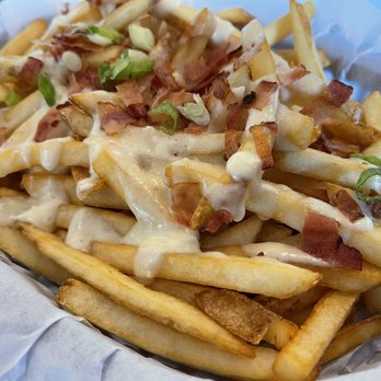 Schussboom Brewing - Fries were just meh- 3-star - Breweries Near Me - Reno, Nevada Schussboom Brewing - Fries were just meh- 3-star - Breweries Near Me - Reno, Nevada