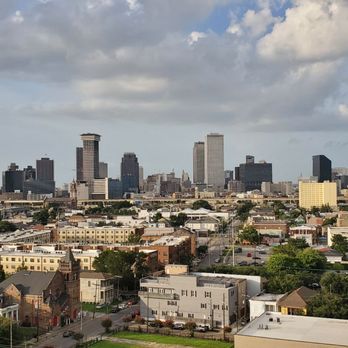 Hot Tin - View from balcony of Hot Tin - Cocktail Bars Near Me - New Orleans, Louisiana Hot Tin - View from balcony of Hot Tin - Cocktail Bars Near Me - New Orleans, Louisiana