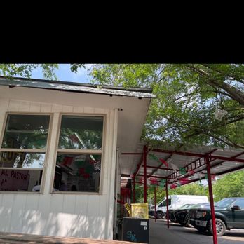 Melis Taqueria - the outside of a restaurant - Mexican Near Me - Fort Worth, Texas Melis Taqueria - the outside of a restaurant - Mexican Near Me - Fort Worth, Texas