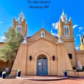 Old Town Albuquerque - San Felipe De Neri, the oldest church in Albuquerque cca 1793 - Shopping Centers Near Me Old Town Albuquerque - San Felipe De Neri, the oldest church in Albuquerque cca 1793 - Shopping Centers Near Me