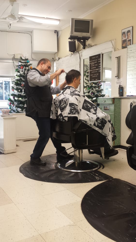 ROCKAWAY BARBER SHOP Updated August 2024 10 Photos & 17 Reviews