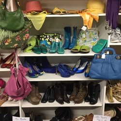 Finders Keepers Consignments - Shoes are color coordinated!!