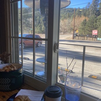 Lynn's Whistle Stop - Across from the Tiny Town Railroad - Pubs Near Me - Morrison, Colorado