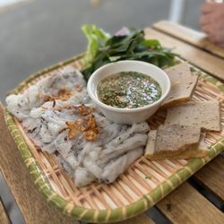 Bánh Cuon Bà Oanh