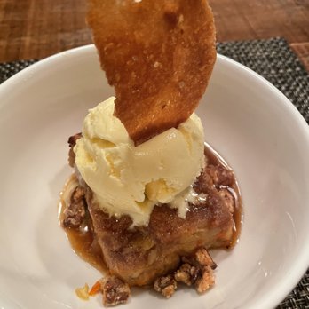 Maxwells Restaurant & Bar - Carrot cake bread pudding - New American Near Me - West Fargo, North Dakota