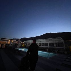 Kimpton Rowan Palm Springs Hotel - Rooftop pool and mountain backdrop
