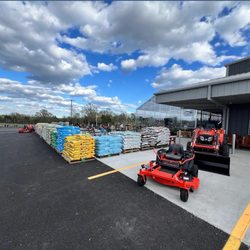 Hirsch - Tons of options of fertilizer and even new Bad Boy Equipment!