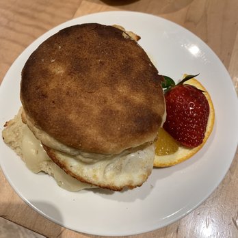 Emma's Country Kitchen - Breakwich - Breakfast & Brunch Near Me - Toronto, Ontario